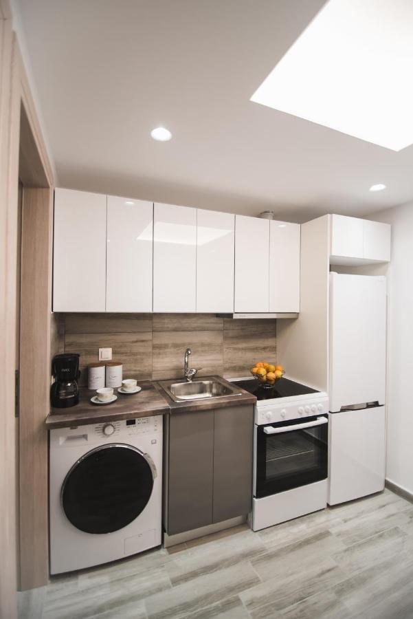 Apartament Contemporary Historic Center By Corfuescapes *